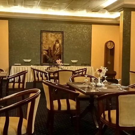 Aliqbal Hotel Al-Hobar Kültér fotó